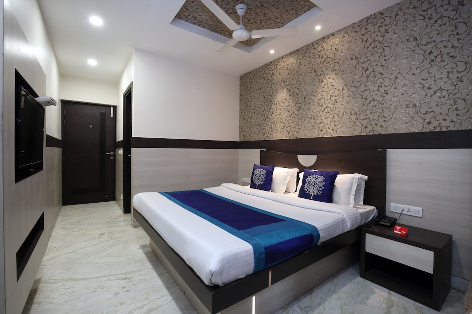 OYO 9816 Hotel Neelkanth, Ludhiana Railway Station, Ludhiana