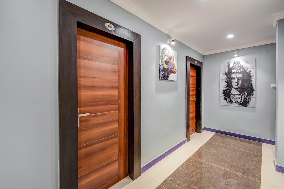 Collection O Airavat, Bapuji Nagar, Bhubaneswar