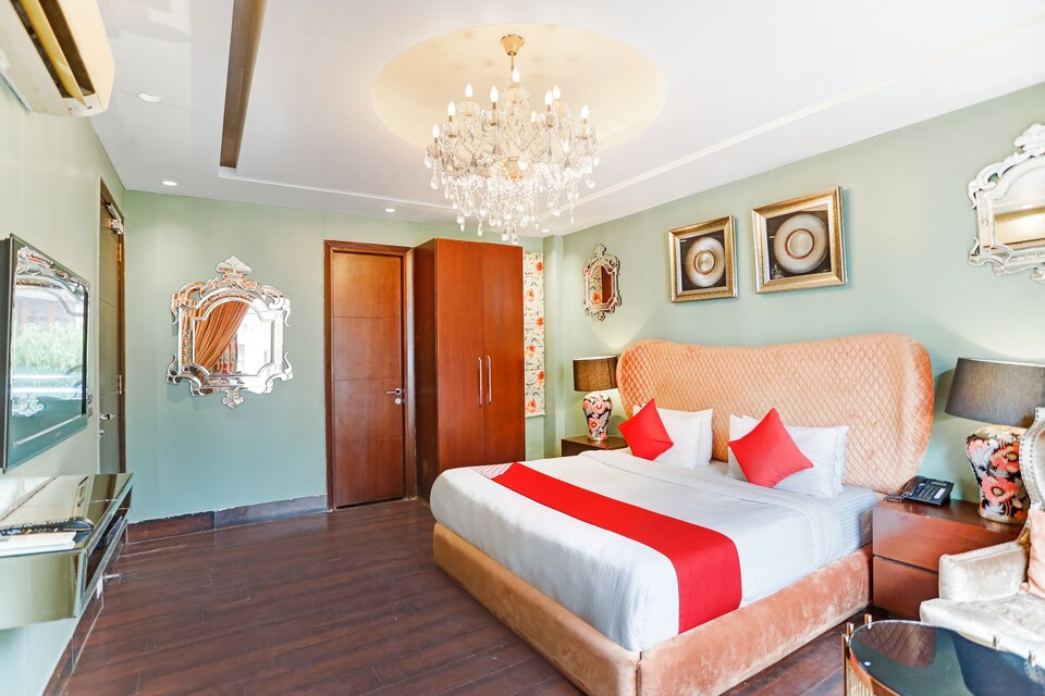 OYO 73484 Grand Villa, Vasant Kunj Delhi, Delhi