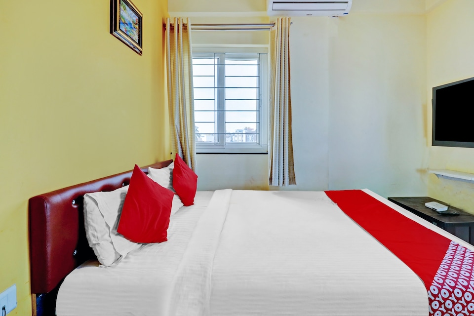 OYO 73485 Krishna Comfort K, Yeshwantupur Bangalore, Bangalore
