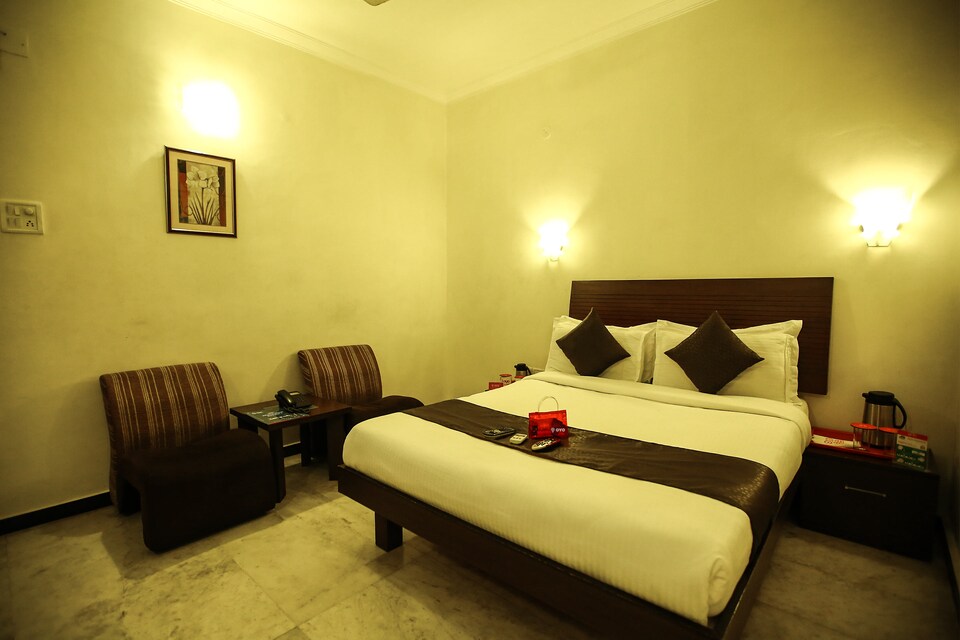 OYO Rooms 038 Mount Road US Consulate, T Nagar Chennai, Chennai