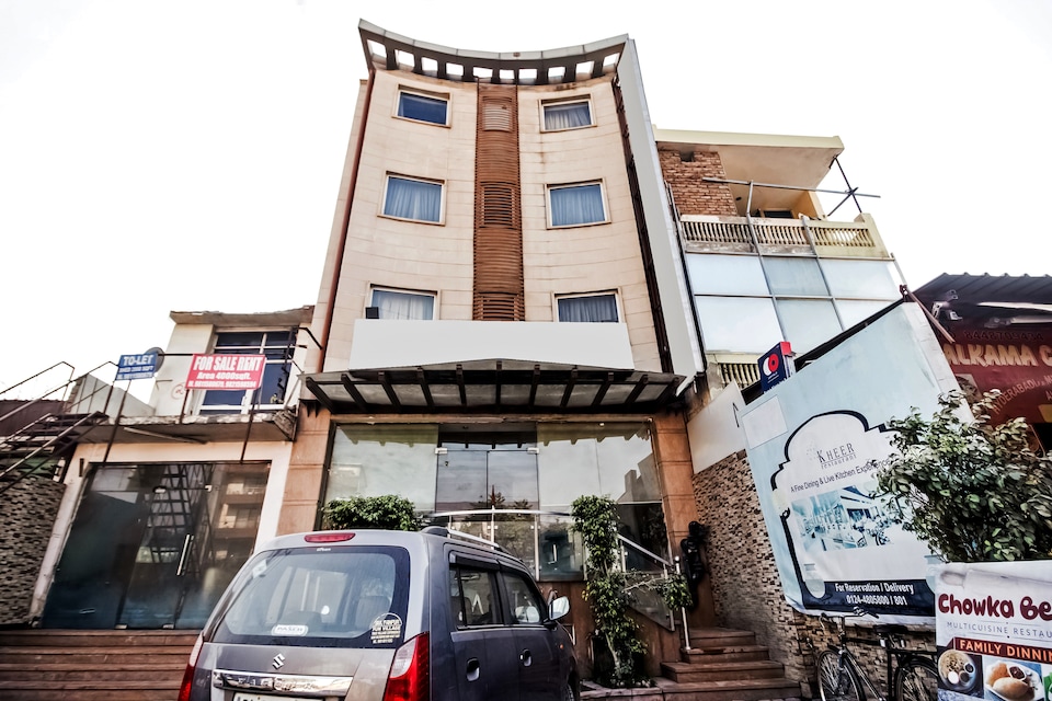 Capital O 73515 Surya Kiran Inn 2, Sohna Road, Gurgaon