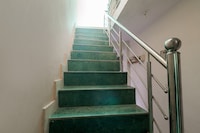 Hotel O Shri Vinayak Guest House