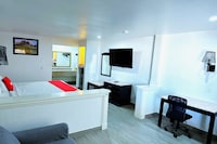 Three Rivers Executive Inn & Suites By OYO