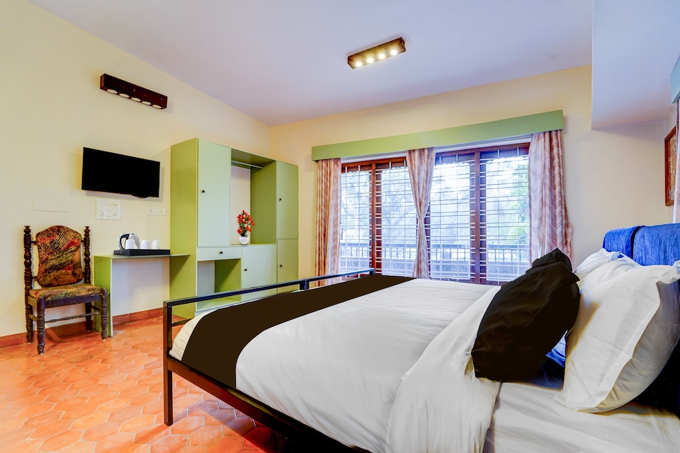 Super  Hotel O CSIR Pappanamcode Formerly Ambadi Guest House, Thampanoor Trivandrum, Trivandrum