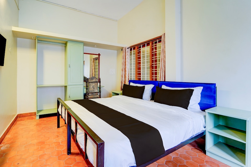  Hotel O CSIR Pappanamcode Formerly Ambadi Guest House, Thampanoor Trivandrum, Trivandrum