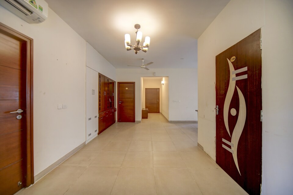 Flagship Home Tree Service Apartment Near Pvr Cinemas Skywalk, Ambattur, Chennai