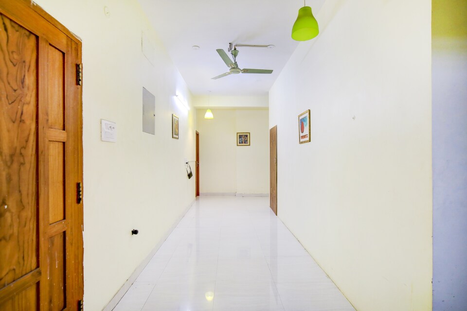 OYO Flagship Home Tree Service Apartment Near Perumal kovil T nagar, T Nagar Chennai, चेन्नई