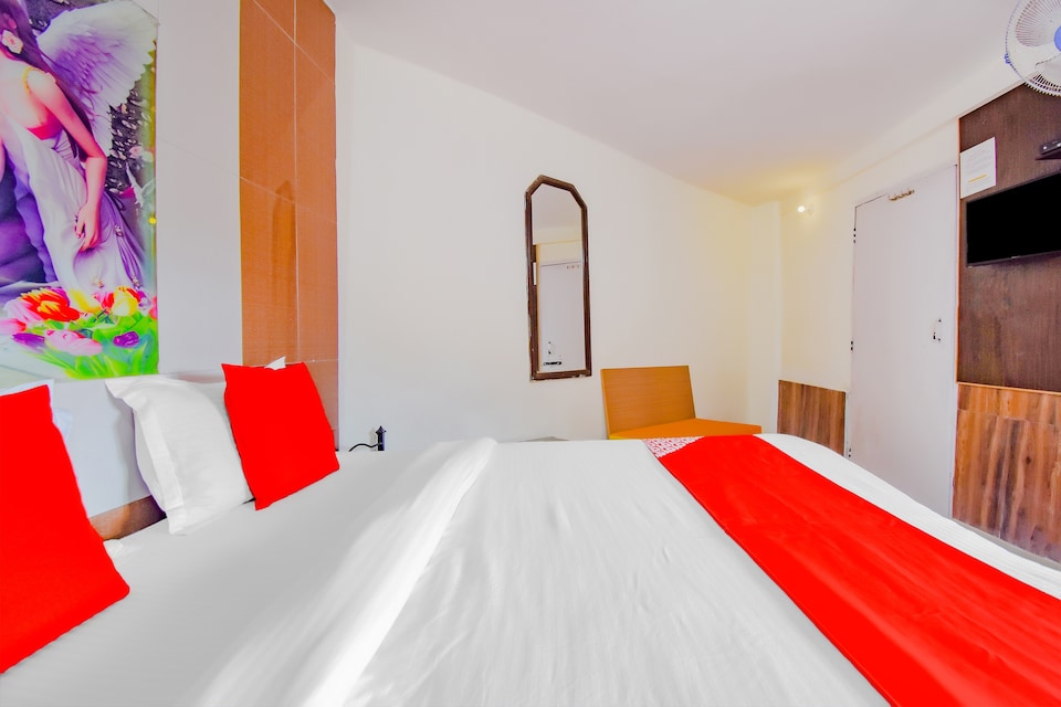 Collection O 73655 Whispering Oaks, Clock Tower Mussoorie, Mussoorie