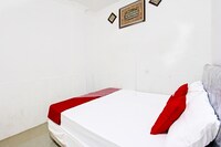 OYO 3741 Mutiara Syariah 1