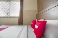 OYO 3755 Sweet Home Near Masjid Agung Istiqlal, Pasar baru, Ancol