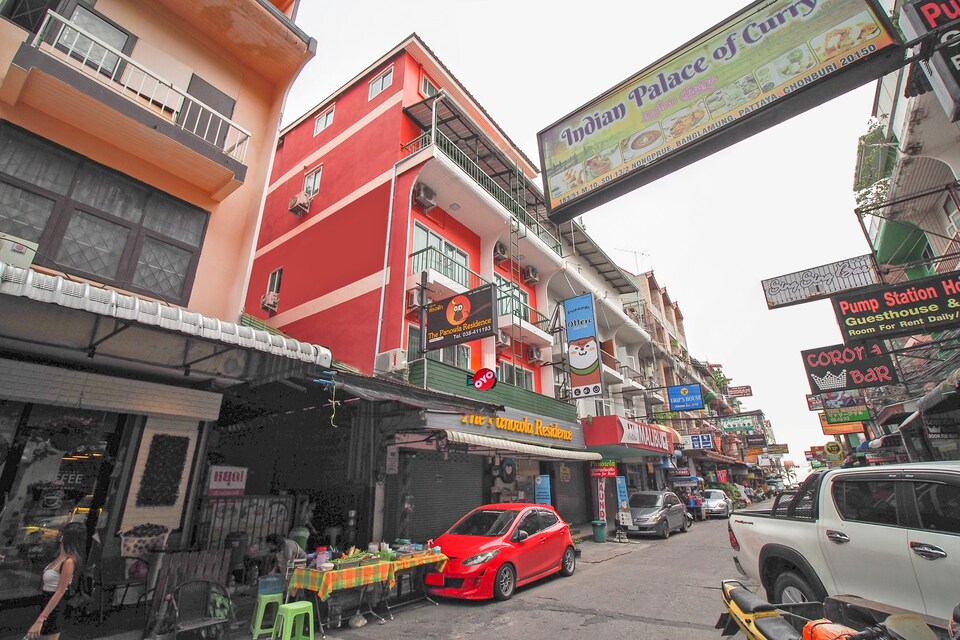 OYO 1028 The Panowla Residence , Pattaya Beach P0, Pattaya