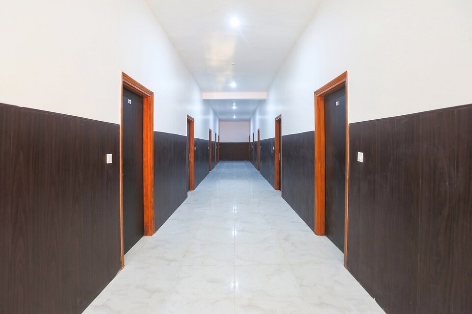 Hotel O Mayur Hotel, Faridabad, Faridabad