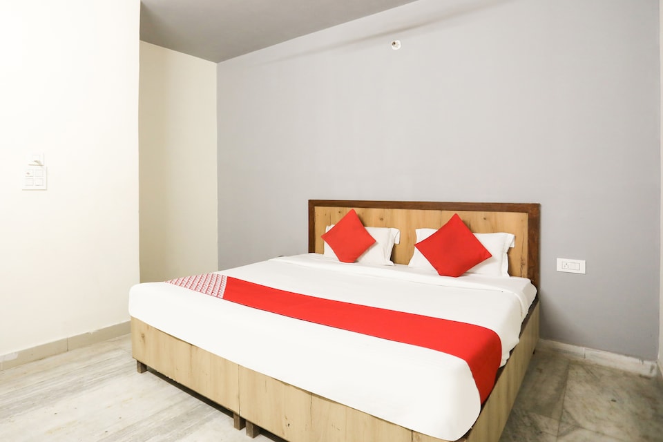 OYO 73756 Fusion Inn Burari  OYO Rooms Delhi  Book    650 OYO