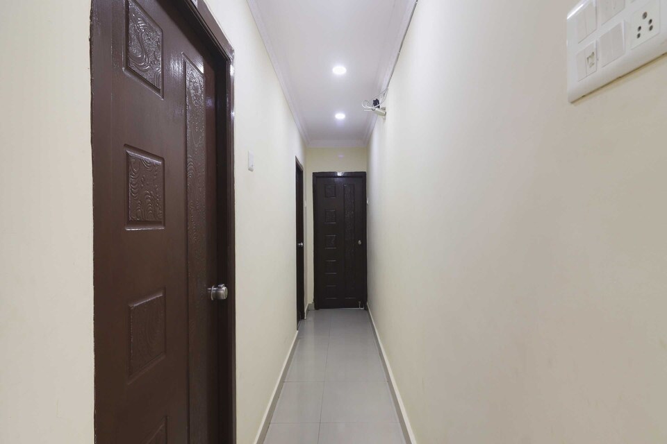 HOTEL O SAI PARIWAR HOTEL, Himayatnagar-Kachiguda, Hyderabad