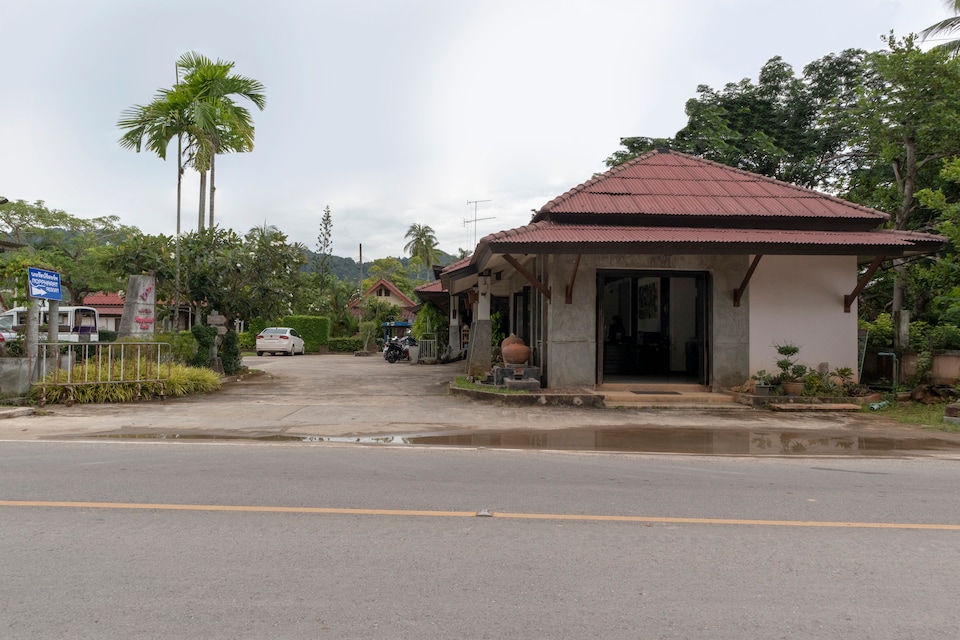 OYO 1046 Noppharat Resort, Ao Nang Beach P0, Krabi