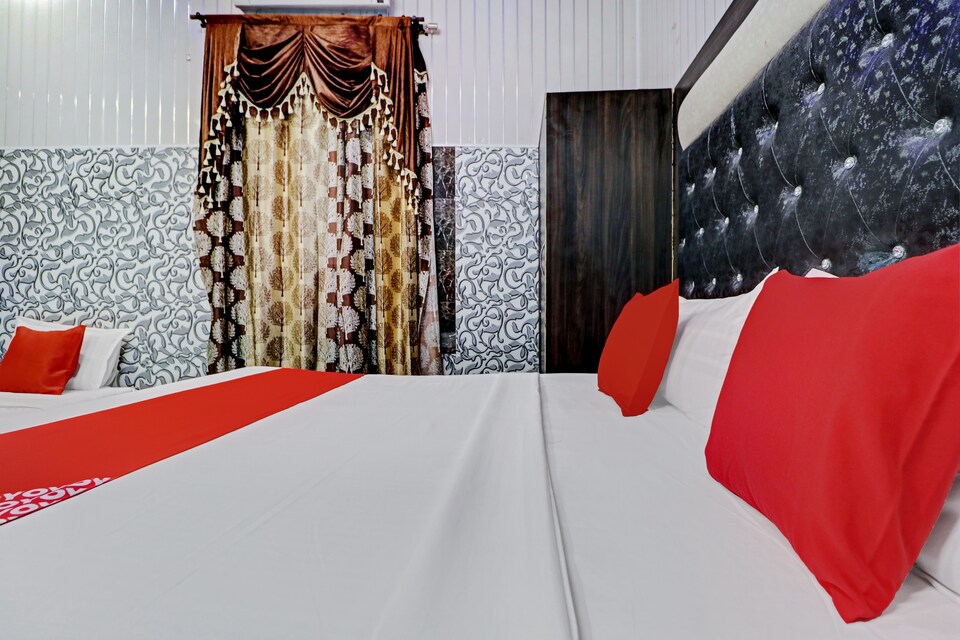 OYO 73806 Stay N Pay Hotel, Golden Temple Road Amritsar, Amritsar