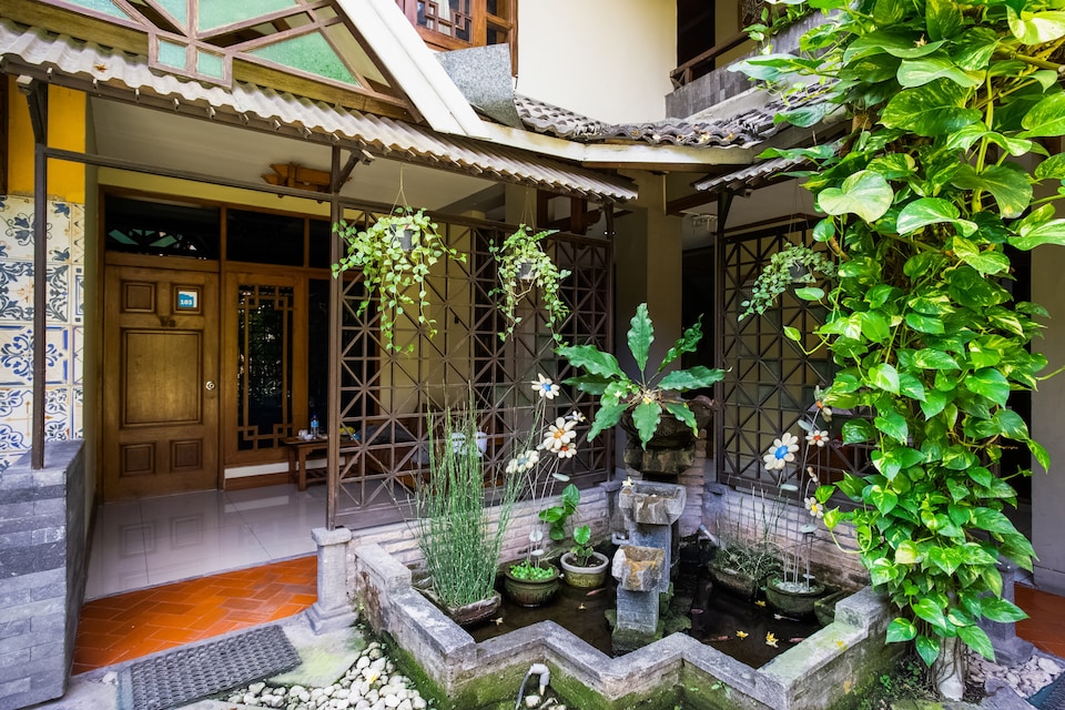 OYO 3778 Hotel Wisnugraha Syariah, Umbulharjo, Yogyakarta