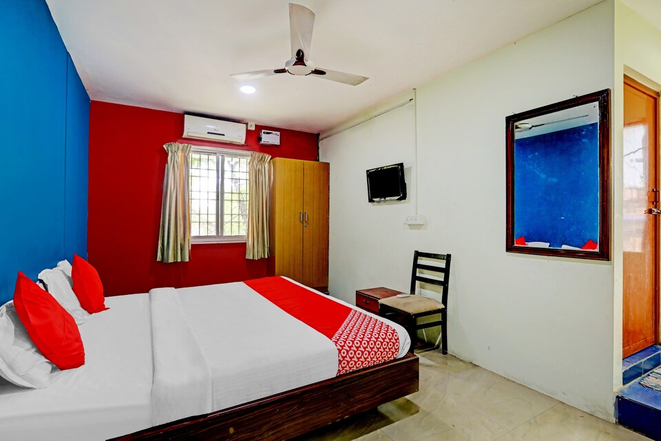 OYO 73855 Golden Stays, Anna Nagar Chennai, Chennai