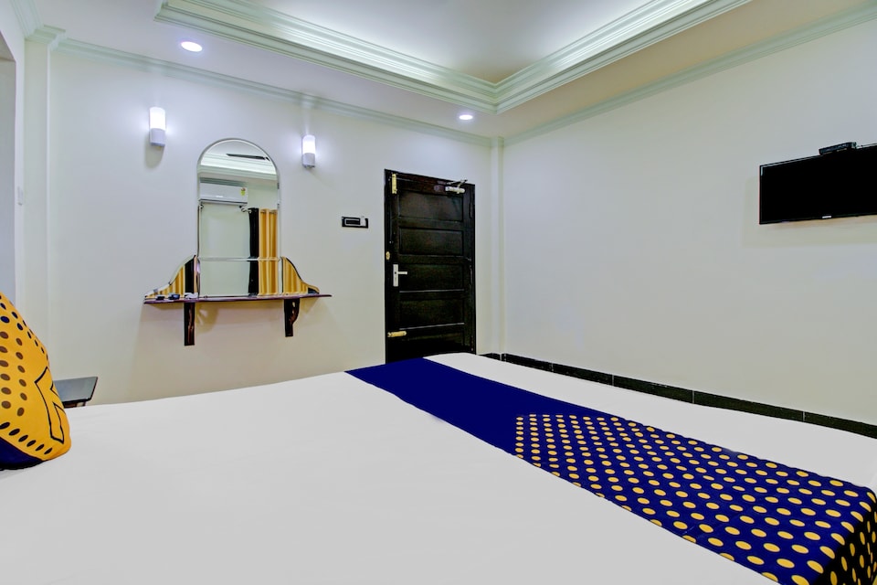 SPOT ON Jaya Tourist Home, Varkala, Varkala