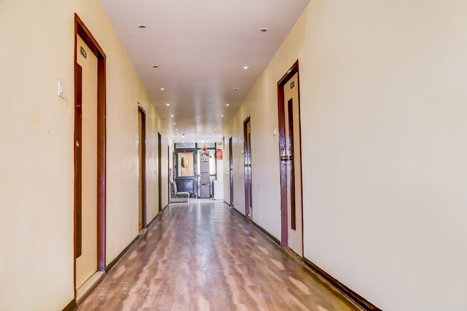 OYO 73872 Hotel Drishti Inn, Hingna Road Nagpur, नागपुर