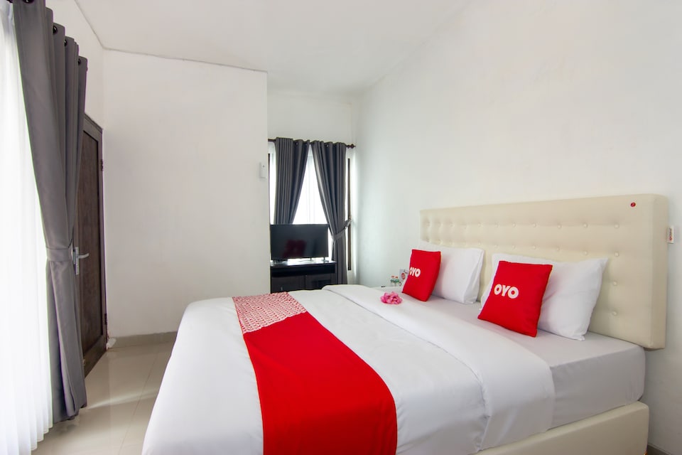 OYO 3796 Senggigi Villas, Senggigi, Lombok