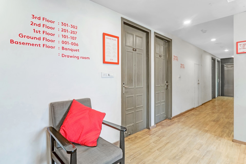 Super Townhouse 139 Ashiyana Smriti Upvan Near Emerald Mall Lucknow, Airport Lucknow, Lucknow