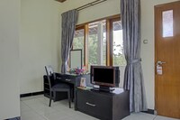 OYO 3799 Telo Resort