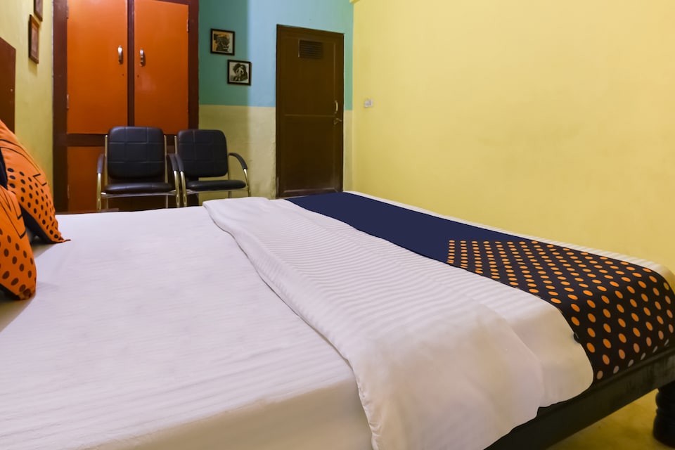 SPOT ON Hotel Art Mahal, Jaipur Airport, Jaipur