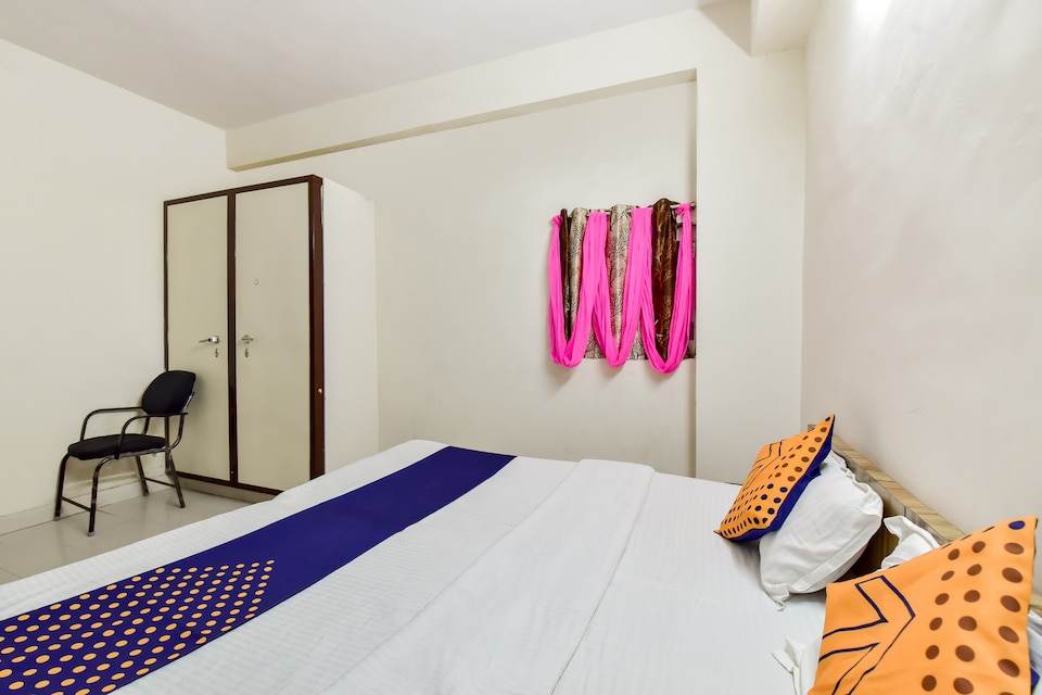 SPOT ON 74022 Bl Residency Shubham, Allen Landmark City Kota, Kota