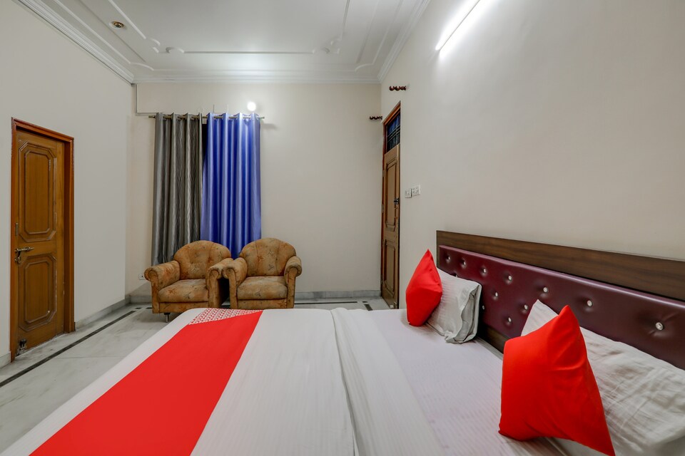 OYO Flagship 74036 Golden Residency 2, Gomti Nagar Lucknow, Lucknow