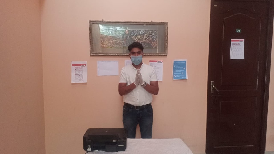 OYO 74106 Royal Crown, Old Gurgaon, Gurgaon