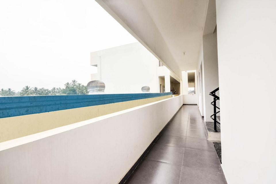 Hotel O Narsampathi Lakeview Coimbatore Formerly GM Grand, RS Puram Coimbatore, Coimbatore