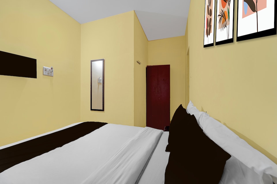 Hotel O Narsampathi Lakeview Coimbatore Formerly GM Grand, RS Puram Coimbatore, Coimbatore