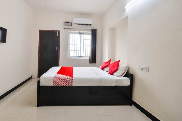 Hotels Isha Yoga Center Road  Coimbatore Starting    707 Upto 55 
