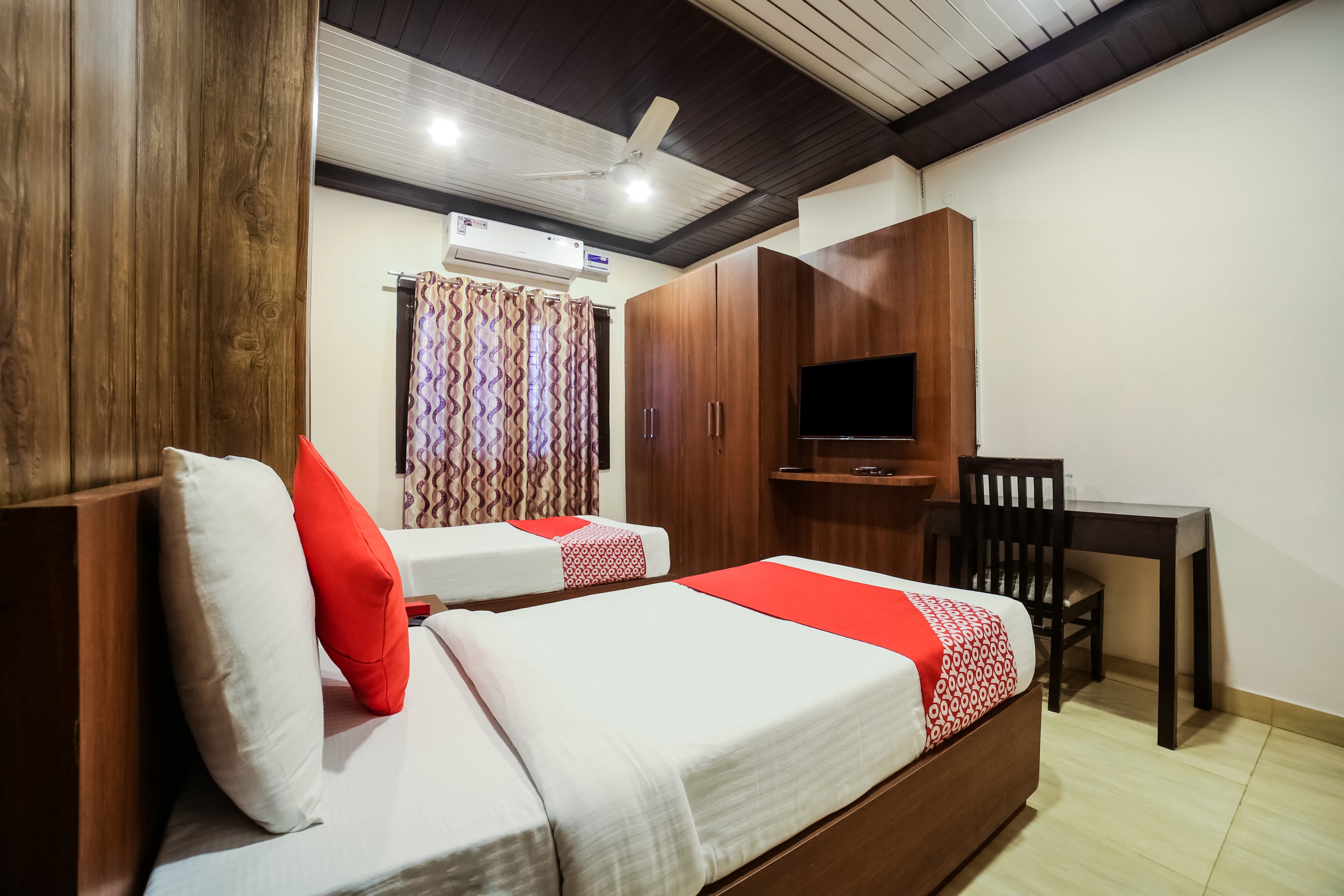 Super OYO Flagship Canal Road, Flagship Dehradun, Book ₹1581 OYO