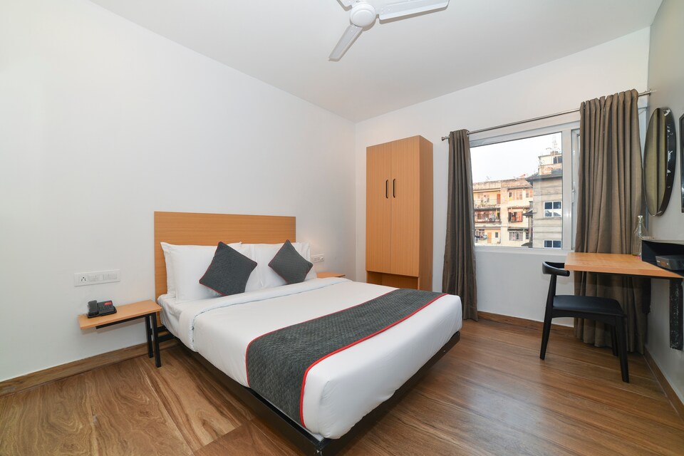 OYO Townhouse 384 N.K Hotels, Ganeshguri Guwahati, Guwahati