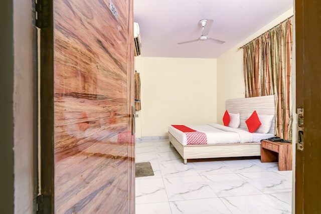 Hotel O Vishwakarma Palace
