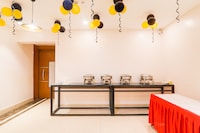 Super Townhouse Viraj Khand Formerly Veridian Inn