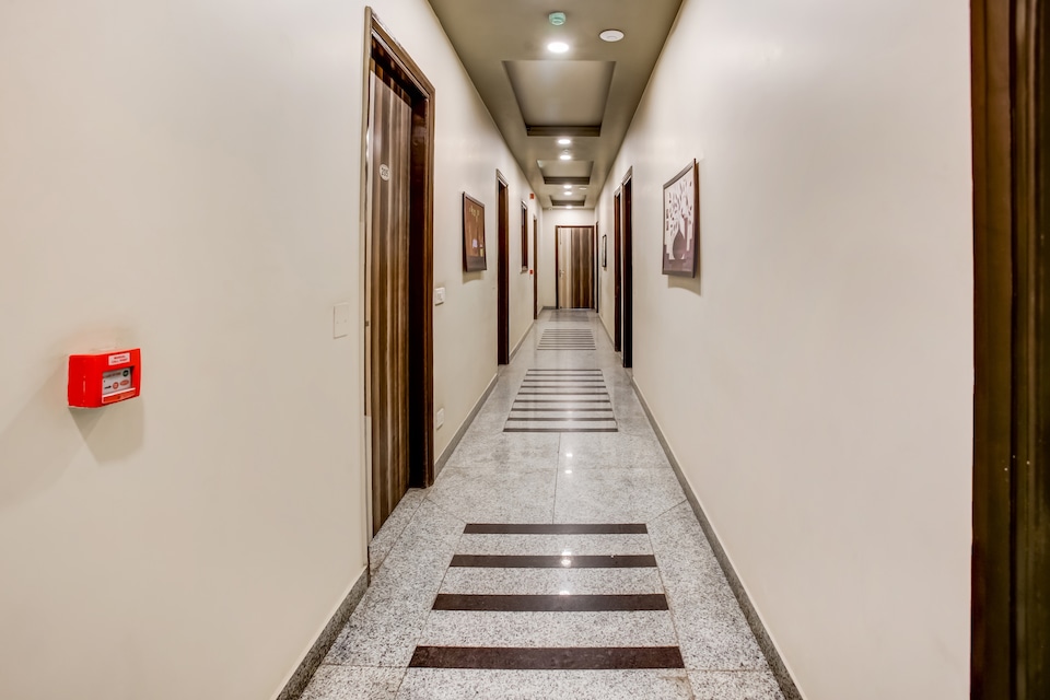 OYO Townhouse 401 Pantao Stays 03, Old Gurgaon, Gurgaon