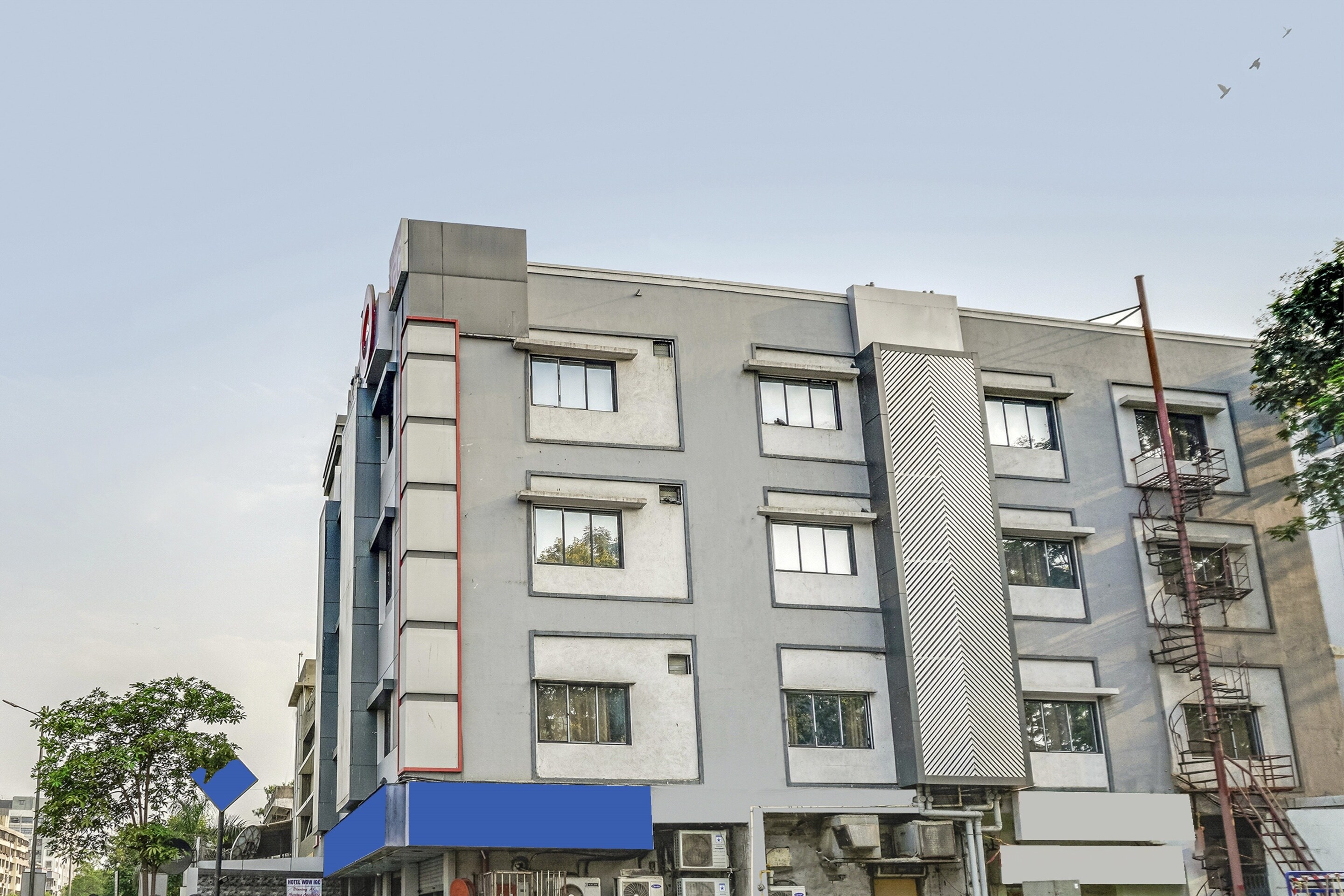 Hotels in Bombay Market, Surat for Local Ids Accepted Starting ₹659