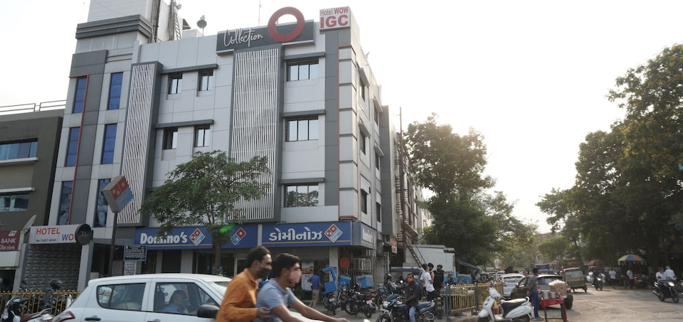 CAPITAL O74220 Hotel I.g.c, Surat Railway Station, Surat