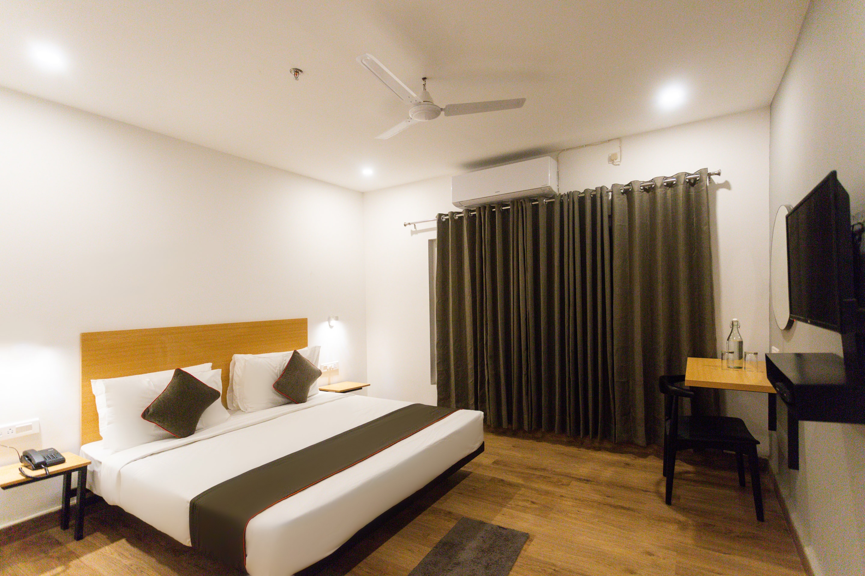 oyo townhouse 235 swain heritage