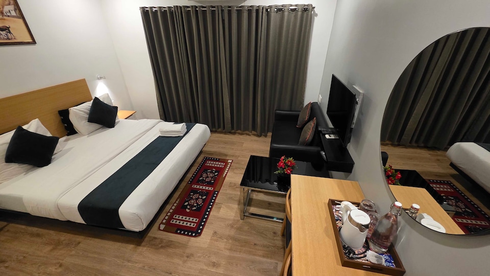 Super Townhouse Swain Heritage, Nayapalli Bhubaneswar, Bhubaneswar