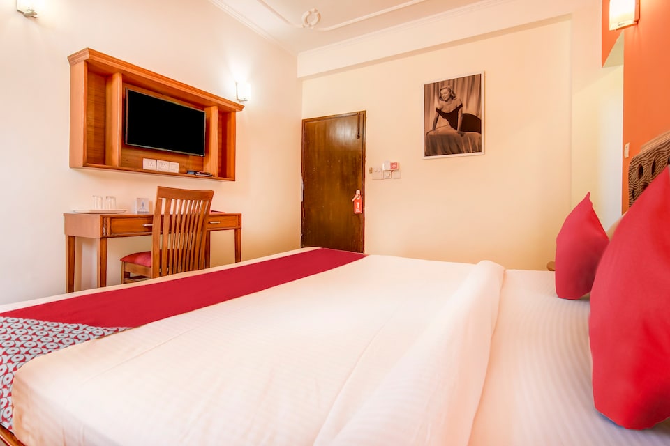 OYO Flagship 389 Maitri Park, Mumbai Wadala-Chembur-Mankhurd, Mumbai