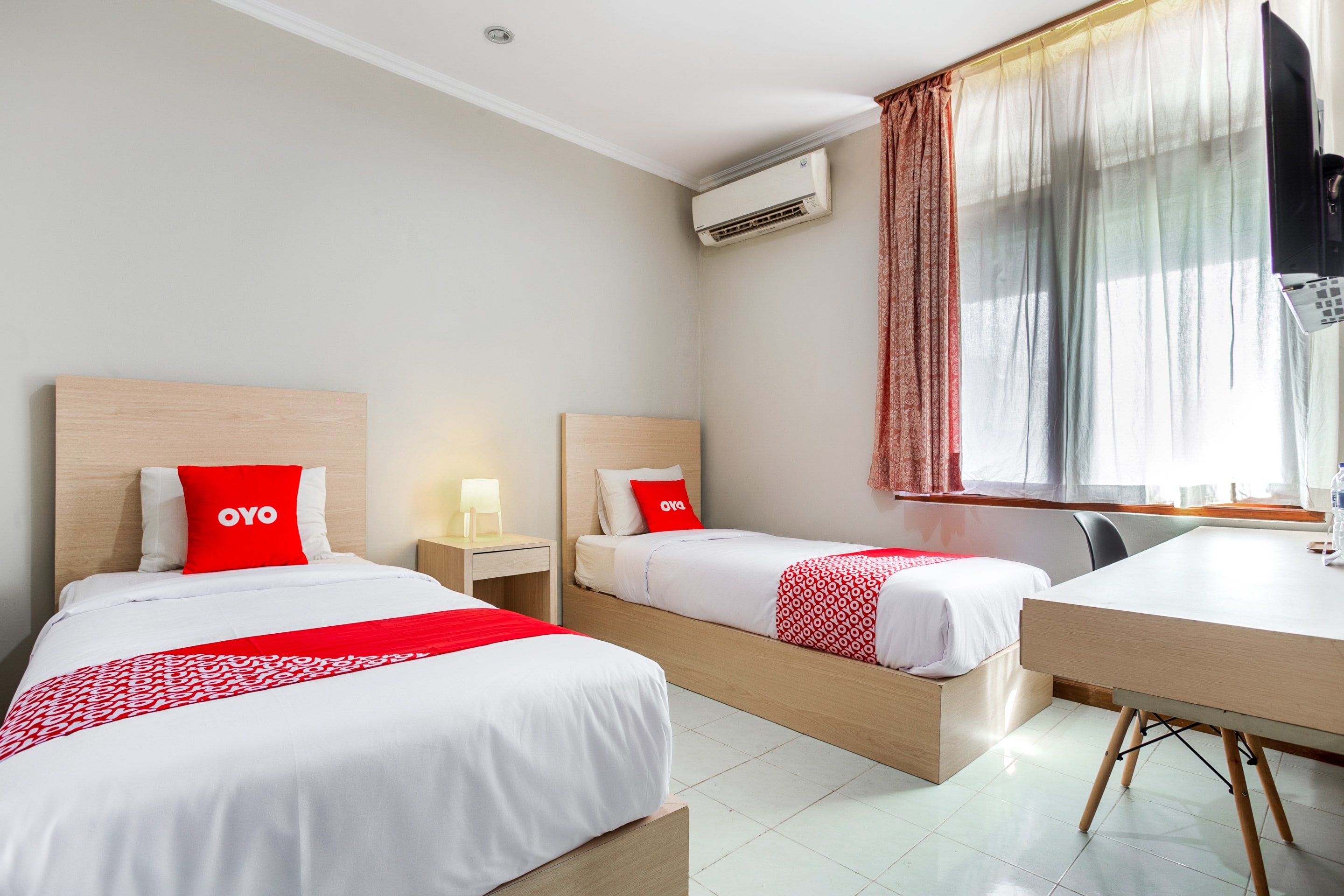 Oyo Hotels Hotels in Keraton Yogyakarta, Yogyakarta Starting @ Rp53667 ...