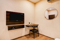 Super Townhouse Science City Formerly Hotel Mannat International