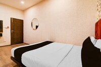 Super Townhouse Science City Formerly Hotel Mannat International