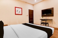 Super Townhouse Science City Formerly Hotel Mannat International