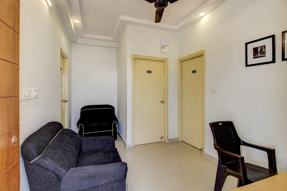 Hotel O Oyo Kings Suites Banaswadi Near SMVT railway station, Cox Town Bangalore, Bangalore